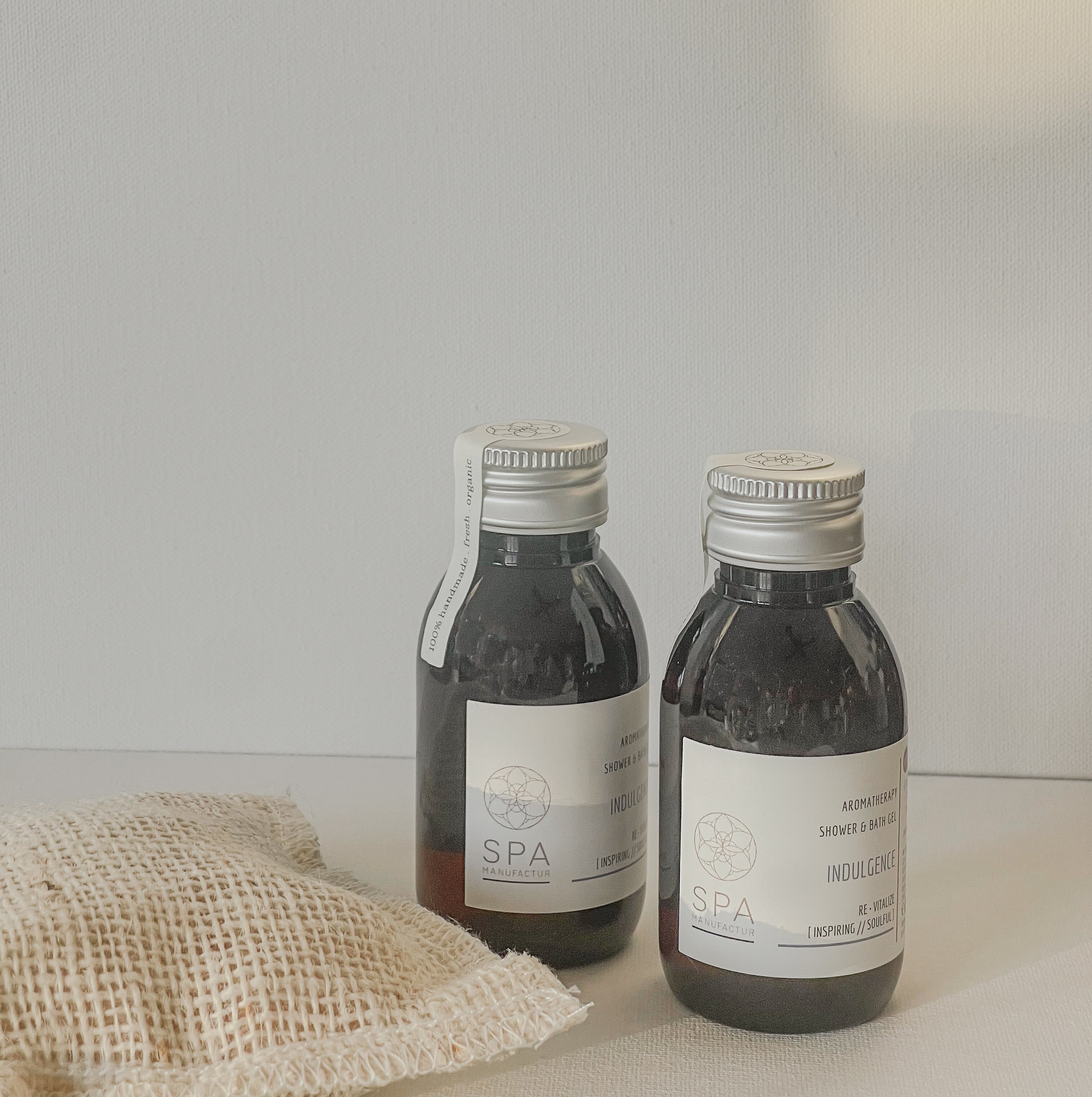 Aromatherapie Duschgel mit Sandelholz, Ingwer, Limette & süßer Orange