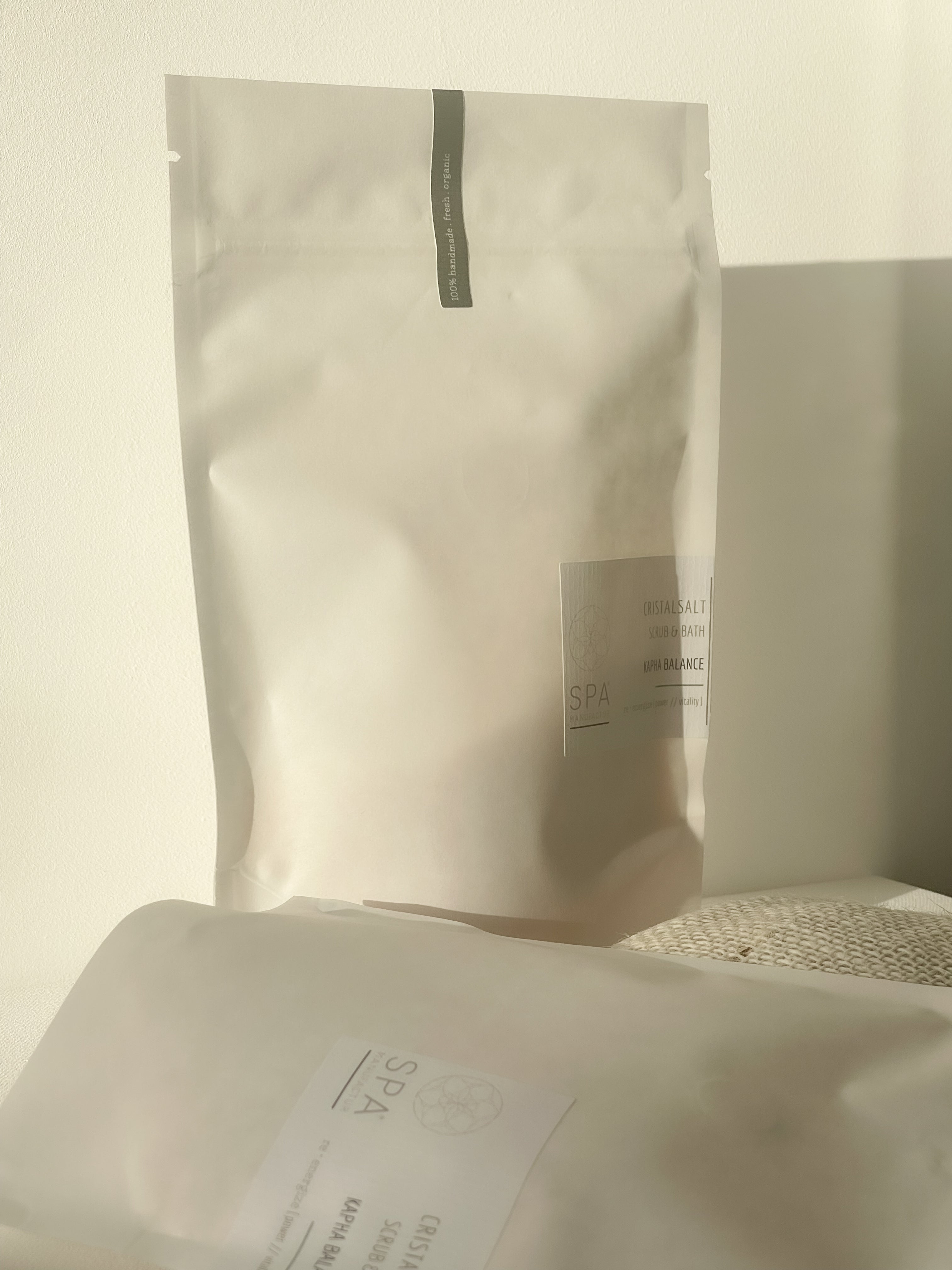 Kristall Salzpeeling KAPHA BALANCE von SPA MANUFACTUR® 250g Re-Fill Aromaschutzpack