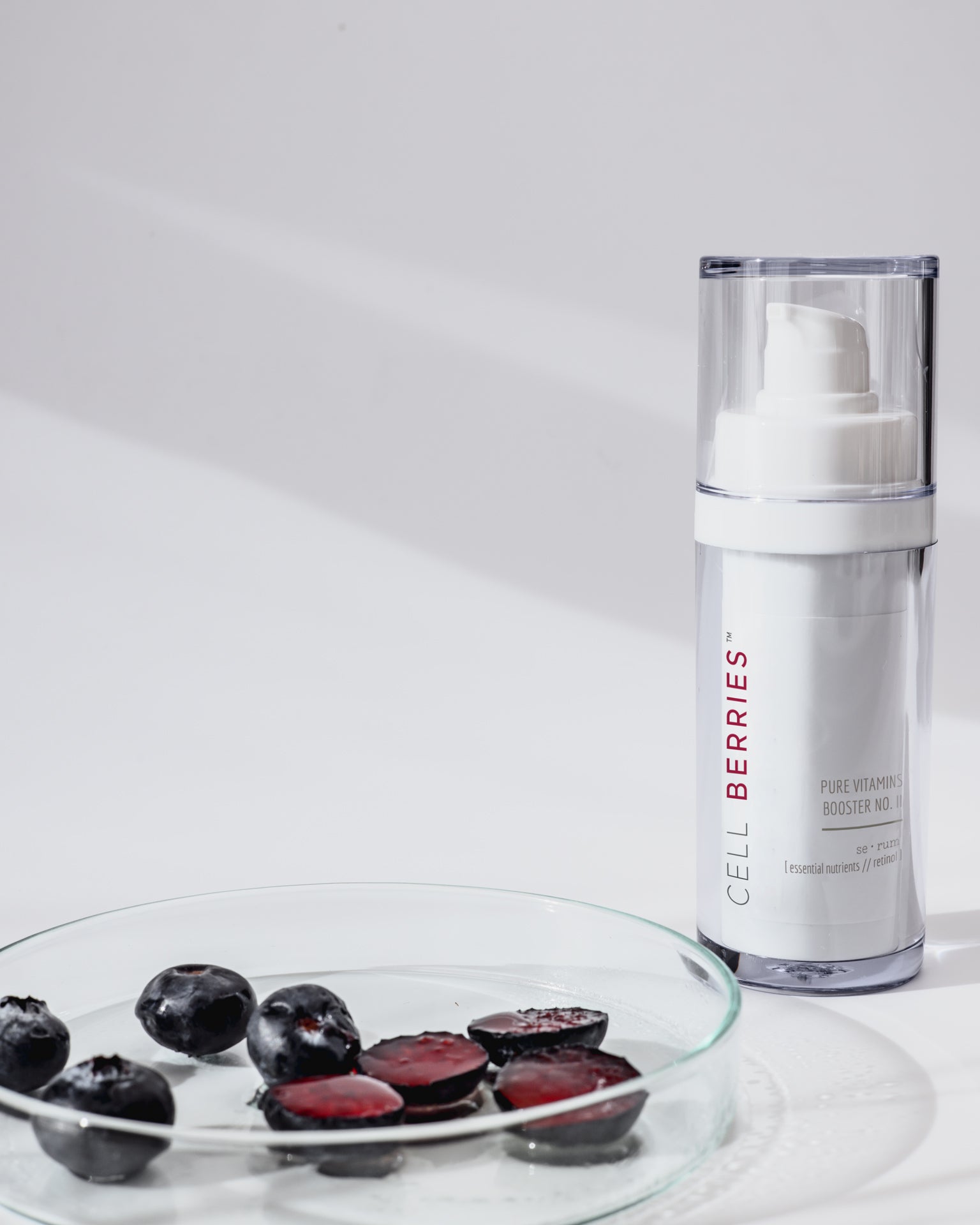 CELLBERRIES® Retinol Serum vegan – Pure Vitamins Booster NO. II mit Spilanthol & Hyaluron
